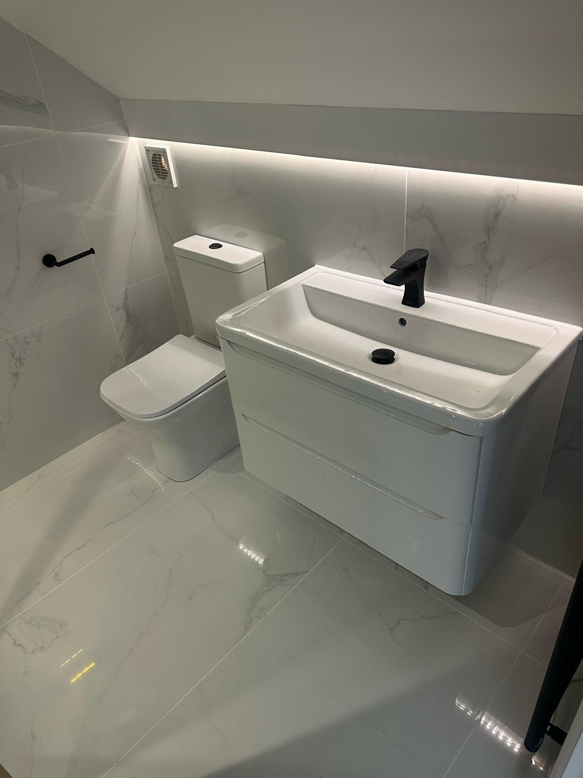 71f716a7-5971-4d15-acd0-af0129ca83b9