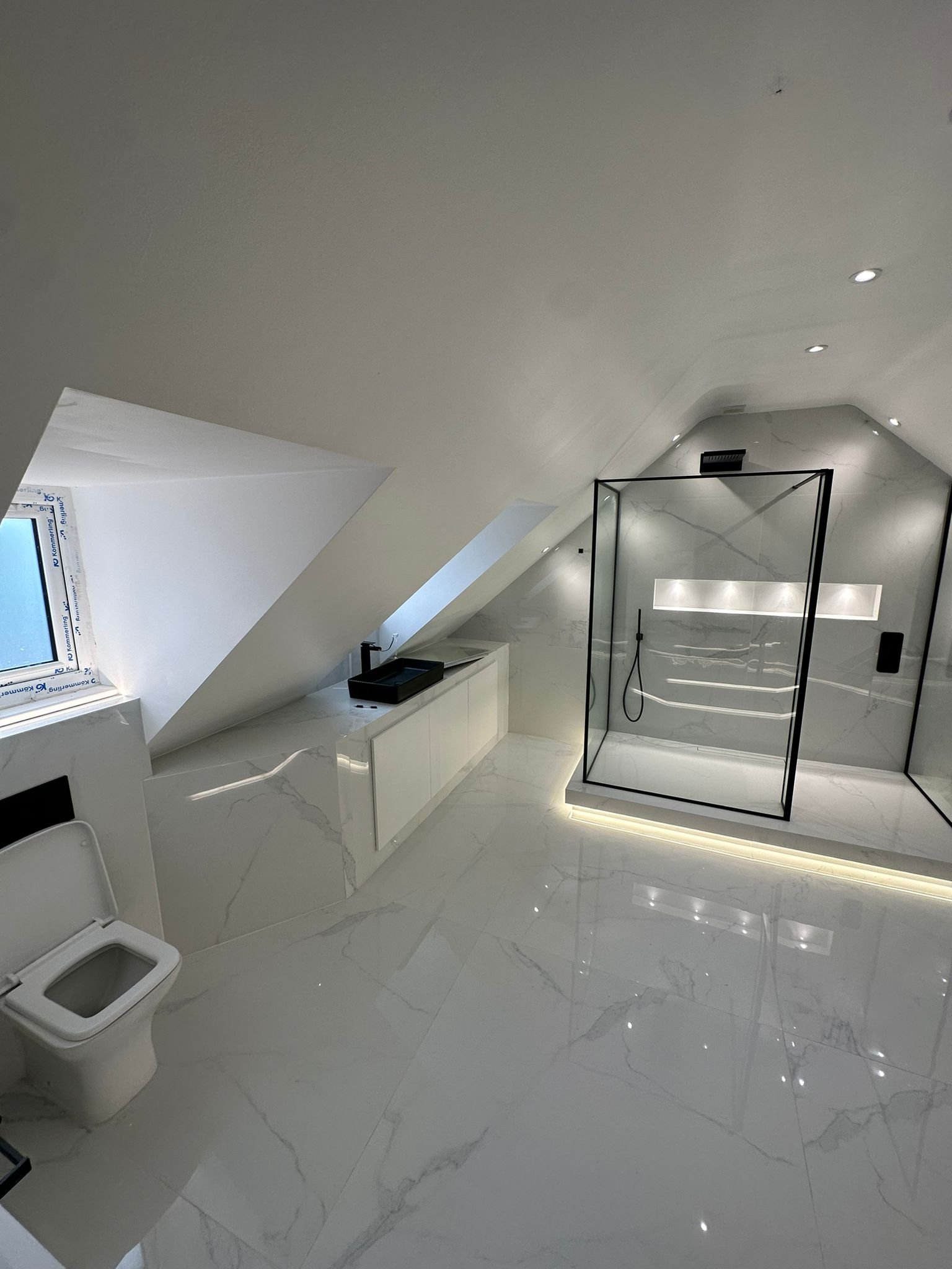 WhatsApp Image 2024-09-27 at 1.57.42 AM